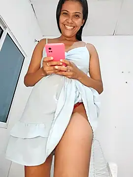 Snapshot of CallMeHeaven chatting on 03/19/25, 12:59 CallMeHeaven online show from 03/19/25, 12:59