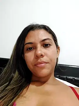 Snapshot of CallMeHeaven chatting on 11/17/25, 12:05 CallMeHeaven online show from 11/17/25, 12:05