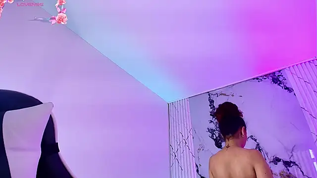 DalayMoore online show from 09/10/25, 04:40