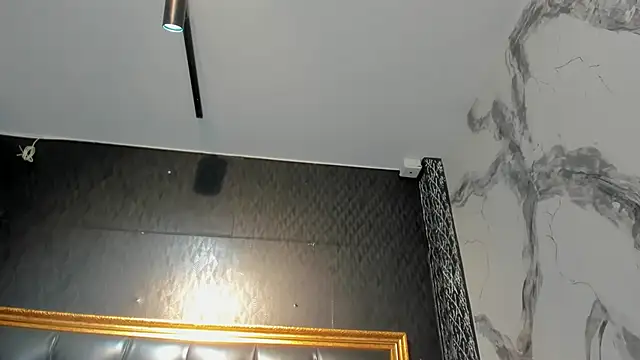 DalayMoore online show from 11/02/25, 08:00