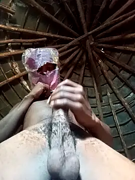 Snapshot of MrHardRider23 chatting on 03/03/26, 06:52 MrHardRider23 online show from 03/03/26, 06:52