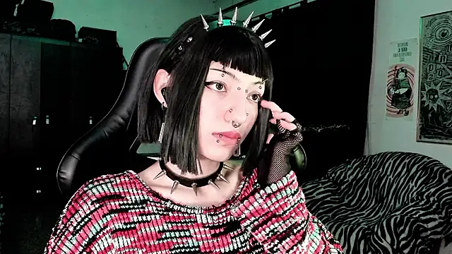 roxy toxic online show from 02/03/26, 01:15