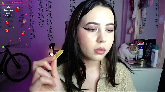  codeline online show from 12/23/25, 01:36