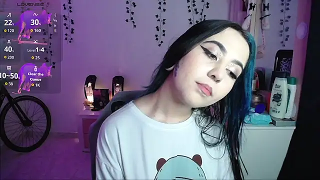  codeline online show from 04/12/26, 03:55