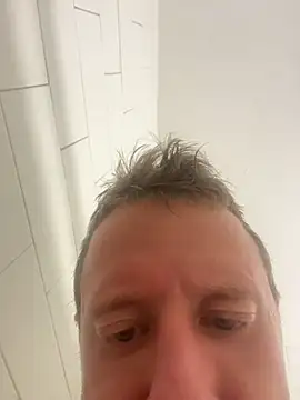 biggzee6 online show from 06/24/26, 03:05