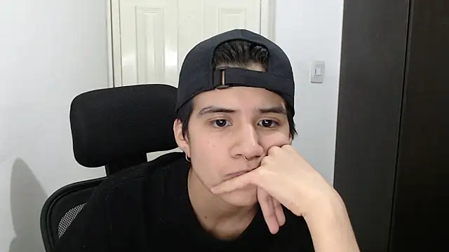 Dha lia0 online show from 01/28/25, 02:32