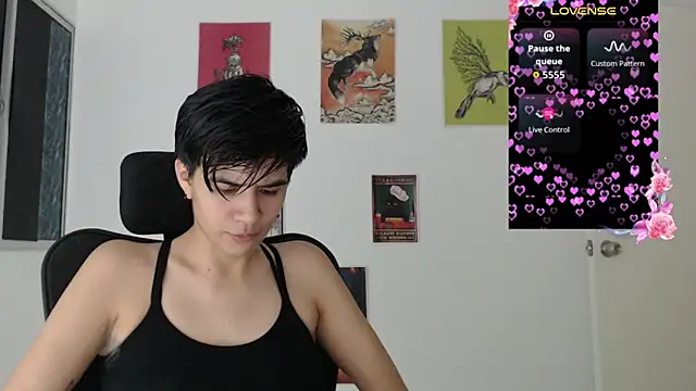Snapshot of Dha_lia0 chatting on 05/03/26, 12:49 Dha lia0 online show from 05/03/26, 12:49