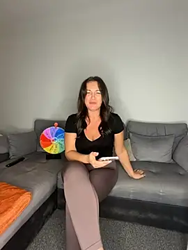 GoddessLucyRose online show from 09/22/25, 08:22