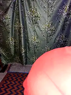 Snapshot of Love_Evaa chatting on 03/03/25, 09:26 Love Evaa online show from 03/03/25, 09:26