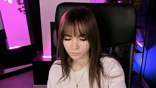 DakotaaJohnnson online show from 02/11/25, 03:18