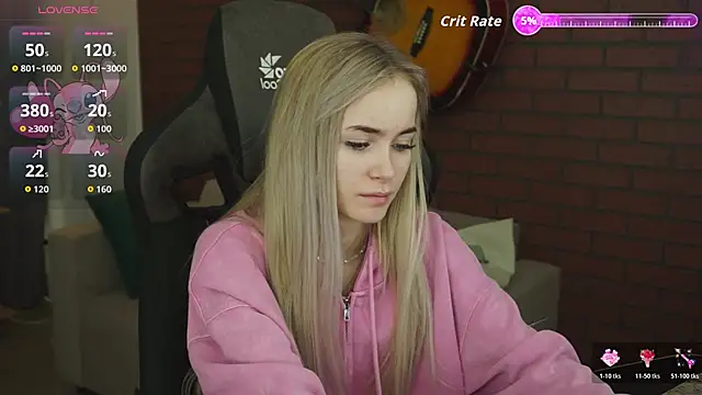 DakotaaJohnnson online show from 11/01/25, 06:26