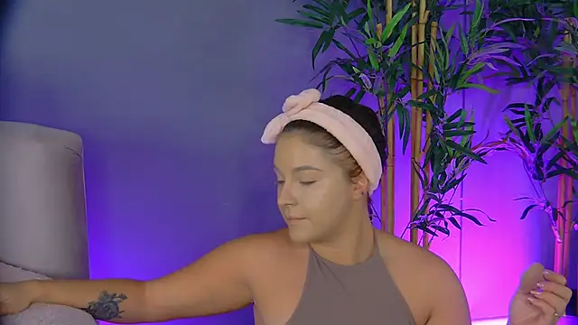 PatriciaSpice online show from 11/30/25, 02:59