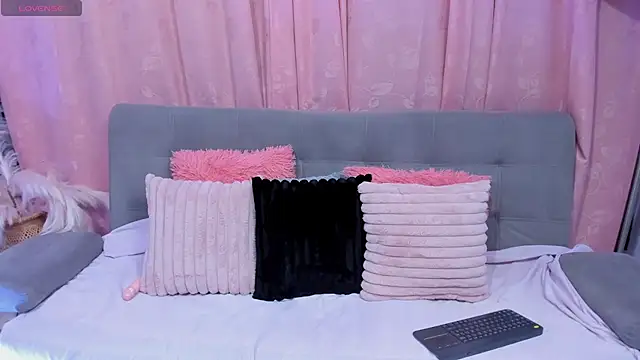 Gletty noa online show from 02/25/25, 03:31