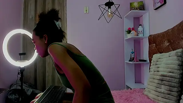 Gletty noa online show from 10/27/25, 07:29