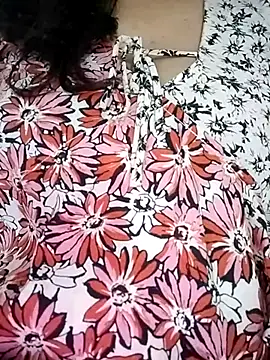 tasty Chocobaar online show from 11/25/25, 07:41