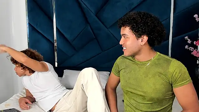 Snapshot of DanteAndKyle chatting on 01/27/25, 12:48 DanteAndKyle online show from 01/27/25, 12:48