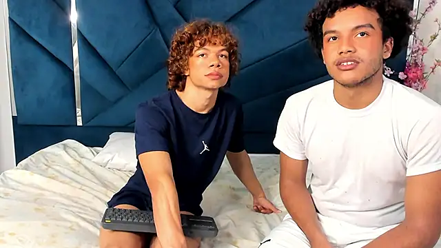 Snapshot of DanteAndKyle chatting on 02/07/25, 03:52 DanteAndKyle online show from 02/07/25, 03:52