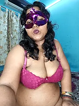 Snapshot of hevensex143 chatting on 01/06/26, 08:12 hevensex143 online show from 01/06/26, 08:12