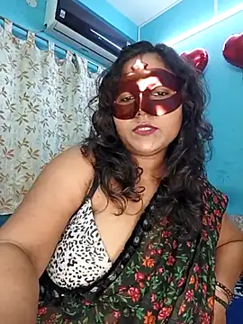 Snapshot of hevensex143 chatting on 03/01/26, 08:11 hevensex143 online show from 03/01/26, 08:11