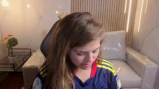 Snapshot of Kitten_Cam chatting on 02/11/26, 03:22 Kitten Cam online show from 02/11/26, 03:22