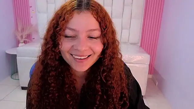 Snapshot of shalon_diaz_s chatting on 05/11/26, 02:45 shalon diaz s online show from 05/11/26, 02:45