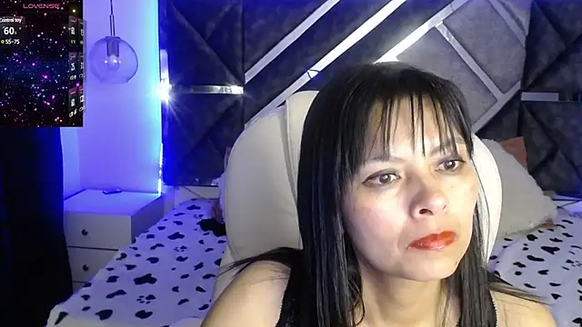 Snapshot of MysticMature chatting on 01/23/25, 04:52 MysticMature online show from 01/23/25, 04:52