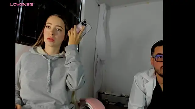 Snapshot of ScarlettKai chatting on 06/19/26, 01:26 ScarlettKai online show from 06/19/26, 01:26