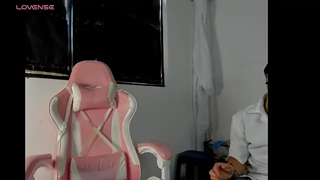 Snapshot of ScarlettKai chatting on 06/20/26, 01:25 ScarlettKai online show from 06/20/26, 01:25