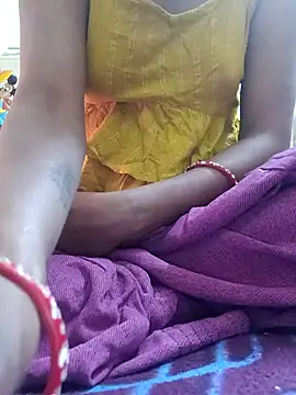 Snapshot of chocobbsimarn chatting on 02/03/25, 05:35 chocobbsimarn online show from 02/03/25, 05:35