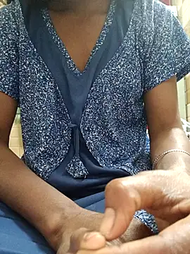 Snapshot of chocobbsimarn chatting on 03/21/25, 06:07 chocobbsimarn online show from 03/21/25, 06:07