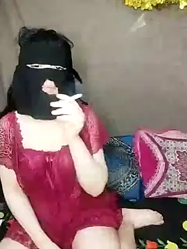 Snapshot of fati_sex_new chatting on 02/20/25, 02:18 fati sex new online show from 02/20/25, 02:18