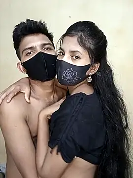 Hot couple 1 online show from 09/17/25, 05:36