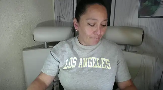 JULIANAWET69 online show from 02/14/25, 01:56