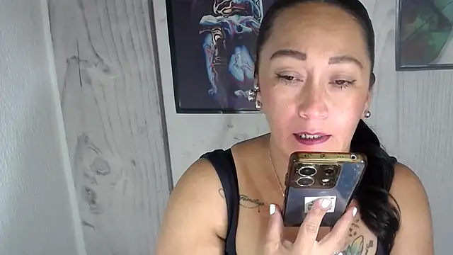 JULIANAWET69 online show from 11/07/25, 11:16