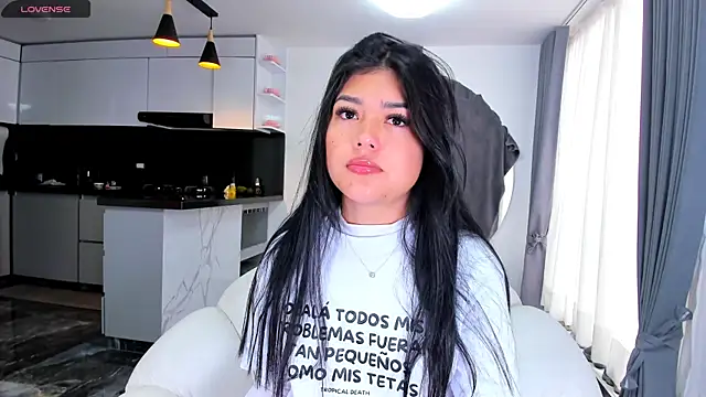 Snapshot of 1lubonnie chatting on 03/14/25, 10:05 1lubonnie online show from 03/14/25, 10:05