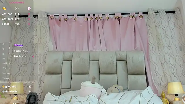 cute dani01 online show from 11/14/25, 10:07