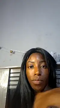 Snapshot of melangelo17 chatting on 02/08/25, 11:02 melangelo17 online show from 02/08/25, 11:02