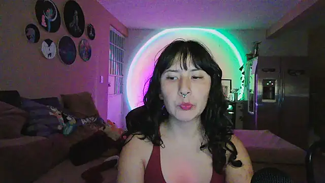 GinnyDelice online show from 01/11/26, 01:21