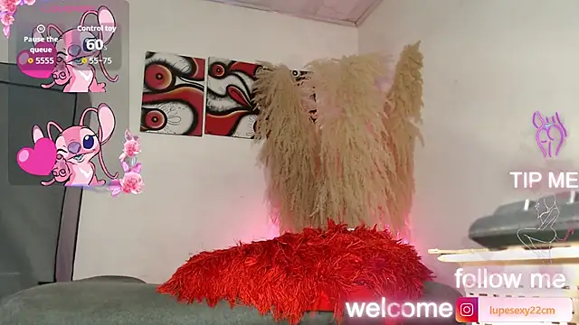 Snapshot of Barbie_Latina chatting on 10/02/25, 06:42 Barbie Latina online show from 10/02/25, 06:42