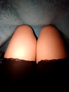 Snapshot of Ayochaa chatting on 02/06/25, 06:02 Ayochaa online show from 02/06/25, 06:02