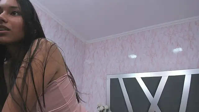 Snapshot of LIA_SWAN_ chatting on 03/02/25, 06:59 LIA SWAN online show from 03/02/25, 06:59