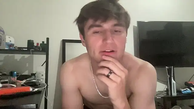 Snapshot of ryan_28747 chatting on 05/19/26, 04:41 ryan 28747 online show from 05/19/26, 04:41