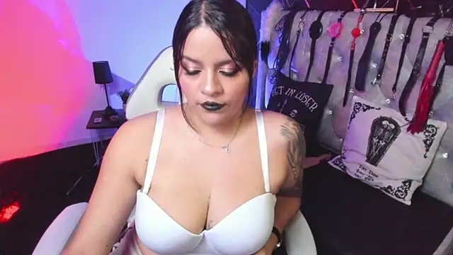 victoria  floyd online show from 03/26/26, 08:36