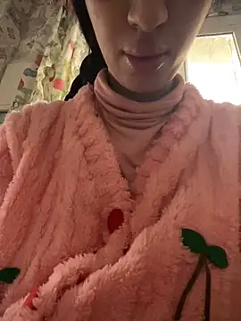 Snapshot of majdolin78 chatting on 02/19/25, 10:34 majdolin78 online show from 02/19/25, 10:34