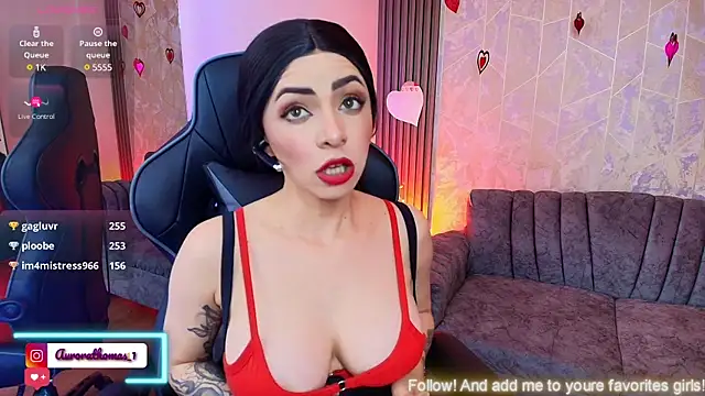 Aurora thomas  1 online show from 02/11/25, 04:56