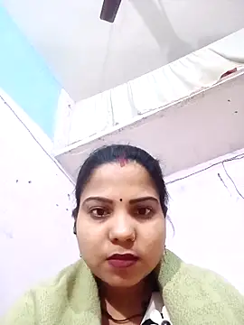 Snapshot of Bina_Bhanot chatting on 11/27/25, 05:42 Bina Bhanot online show from 11/27/25, 05:42