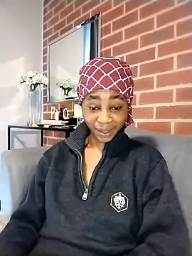 Snapshot of Godessofpleasxa chatting on 12/15/25, 08:07 Godessofpleasxa online show from 12/15/25, 08:07