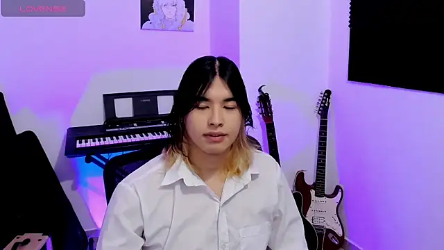 Snapshot of JordiWilld chatting on 02/04/25, 11:49 JordiWilld online show from 02/04/25, 11:49