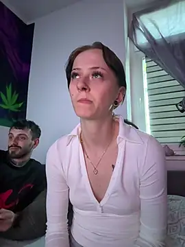 Ciara2004 online show from 04/29/26, 05:52