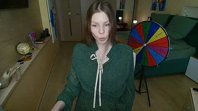 ReginaSparkle online show from 05/28/26, 09:06